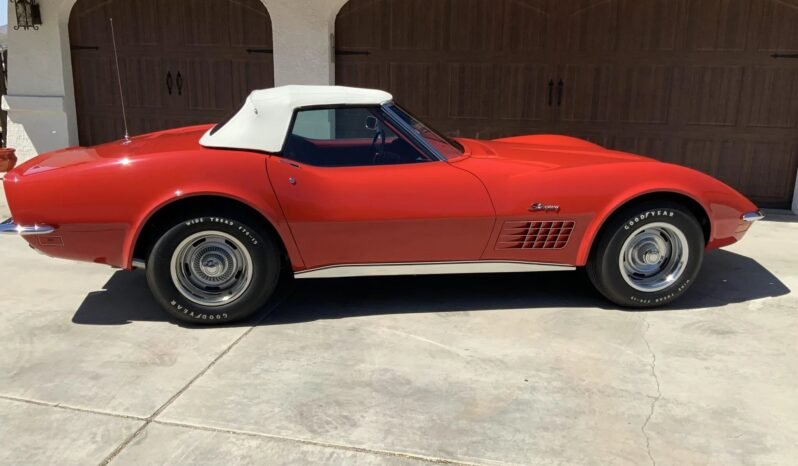 
								1971 Chevrolet Corvette Convertible V8 full									