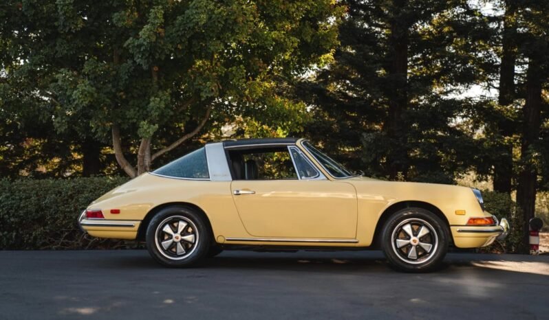 
								1968 Porsche 912 Targa full									
