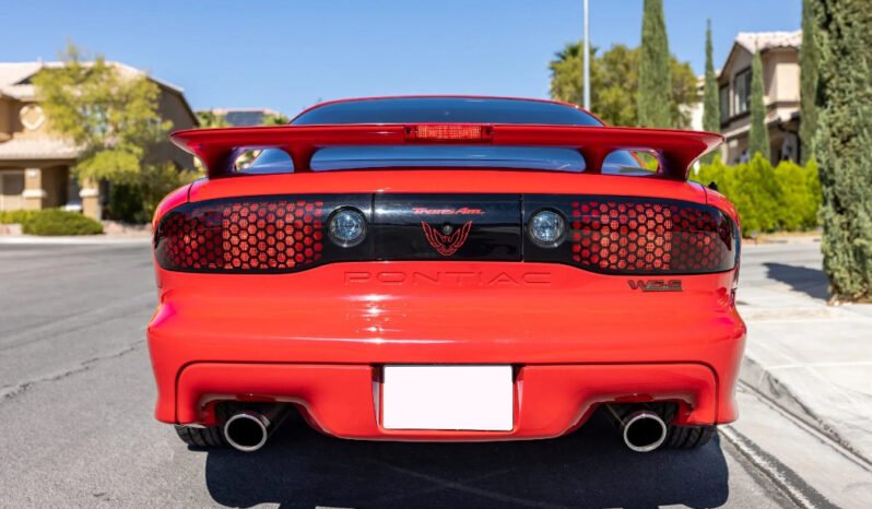 
								2001 Pontiac Firebird Trans AM full									