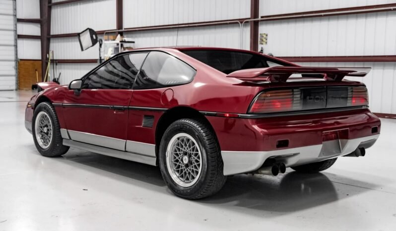 
								1987 Pontiac Fiero GT full									