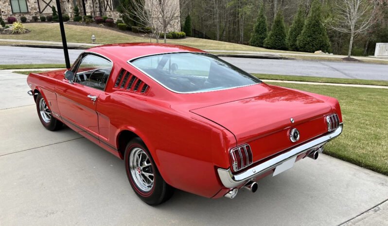 
								1965 Ford Mustang GT Fastback full									