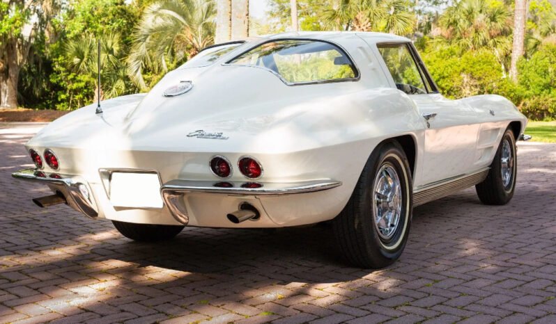 
								1963 Chevrolet Corvette Split-Window Ermine White full									