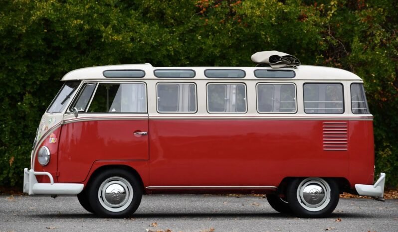 
								1961 Volkswagen Type 2 Bus full									