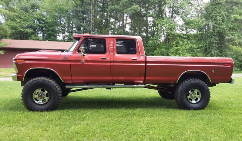 
								1978 Ford F-350 Ranger Crew Cab Pickup Truck 4WD full									