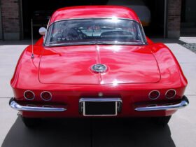 1962 Chevrolet Corvette Fuel-Injected V8