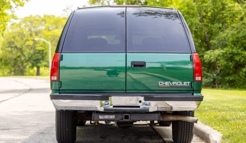 
								1999 Chevrolet K1500 Suburban LT 4X4 full									