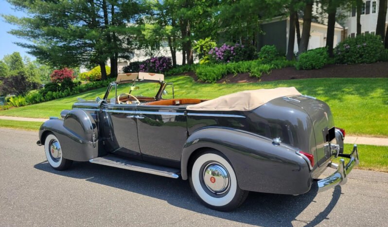 
								1940 Cadillac Series 75 V8 full									