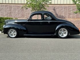 1940 Ford Deluxe Coupe 460 V8