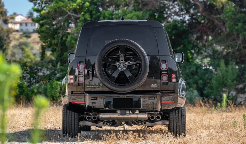 
								2022 Land Rover Defender full									