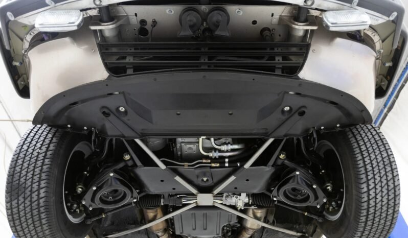 
								1992 Jaguar XJS Convertible V12 full									