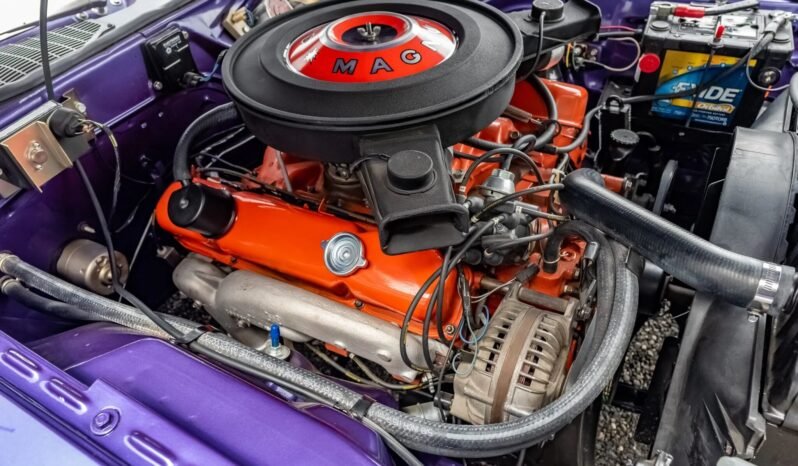 
								1970 Dodge Challenger R/T 4-Speed full									