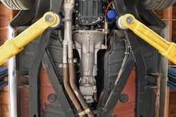 
										1976 Triumph TR6 British Racing Green full									