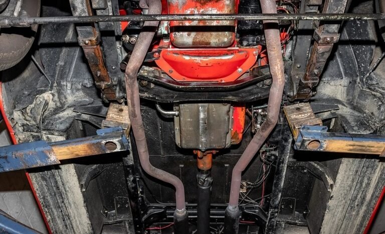 
								1956 GMC Suburban Carrier full									