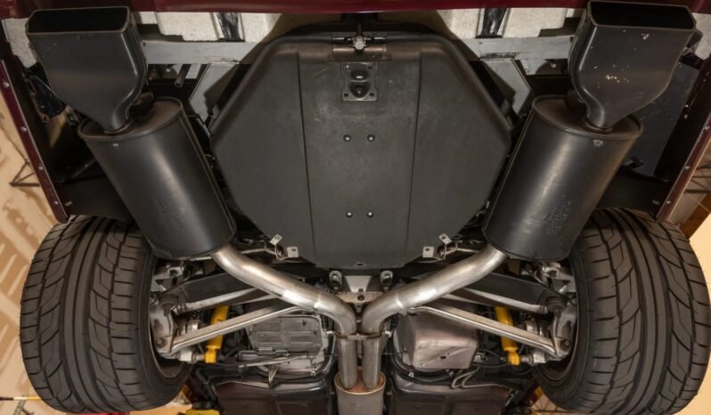 
								1993 Chevrolet Corvette ZR-1 V8 40th Anniversary full									