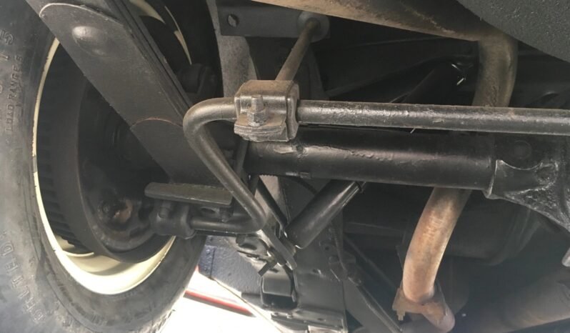 
								1963 Studebaker Avanti Red full									