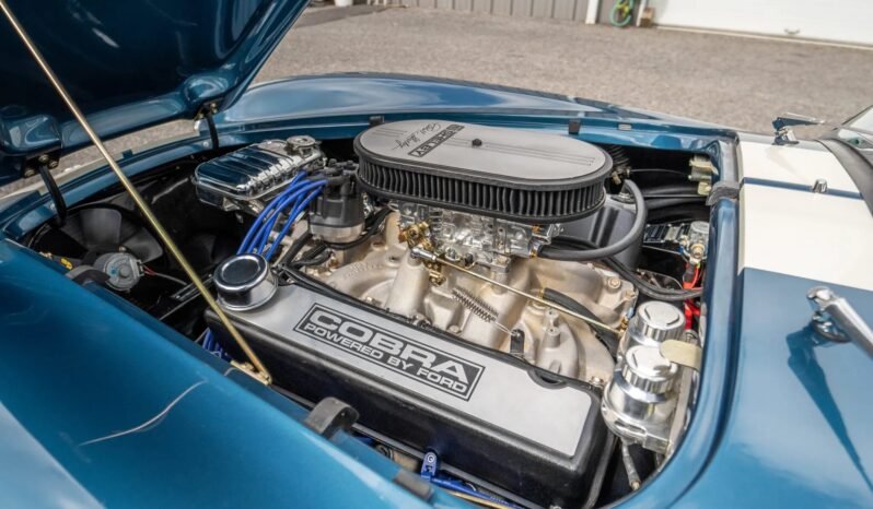 
								1965 Ford Cobra Superformance Replica full									