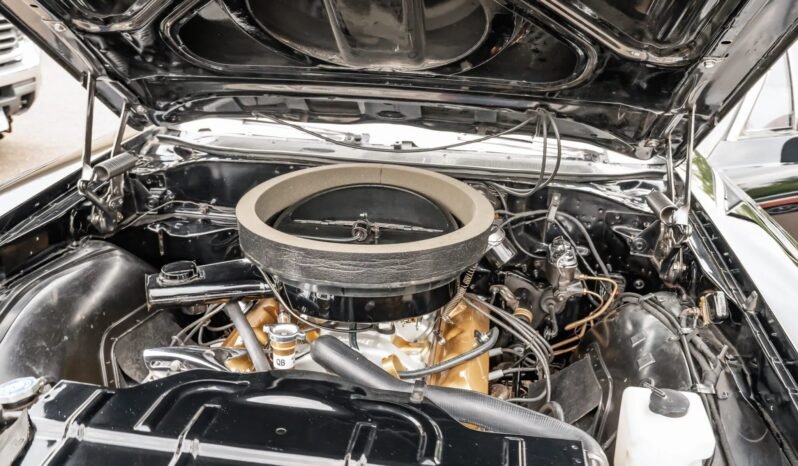 
								1970 Oldsmobile Cutlass S full									