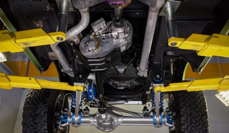 
								1973 Ford Bronco 4X4 full									