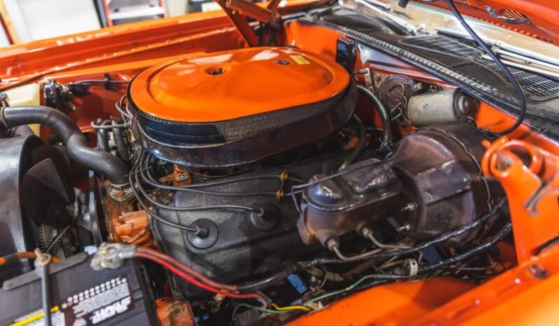 
								1970 Dodge Challenger R/T V8 Coupe full									