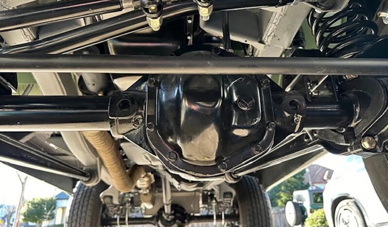 
								1971 Ford Bronco Fuel-Injected V8 full									