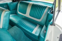 
										1960 Ford Galaxie Sunliner full									