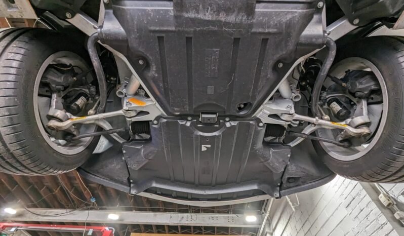 
								2002 BMW Z8 6-Speed full									