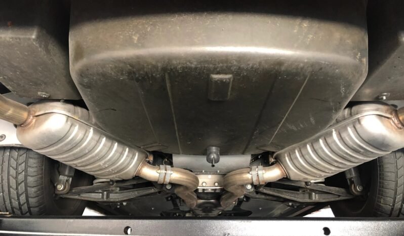 
								2001 Bentley Arnage Metallic Red full									