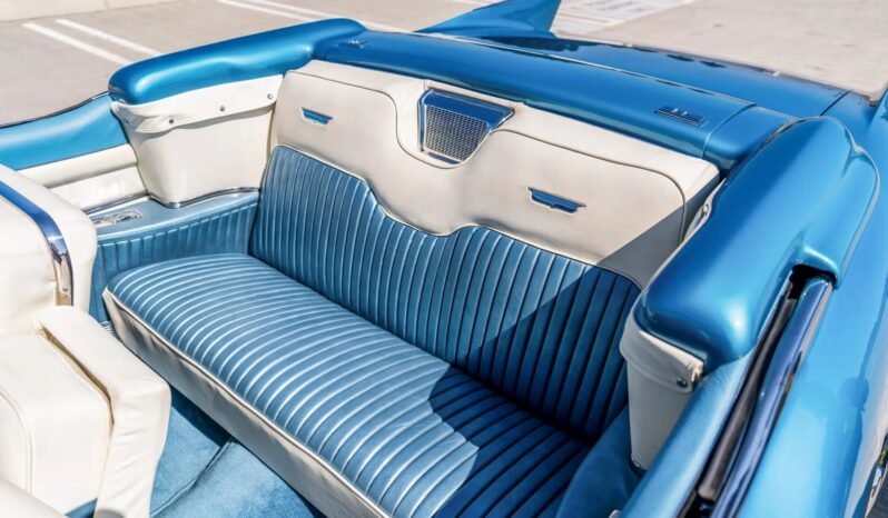 
								1957 Cadillac Eldorado Biarritz Bahama Blue full									