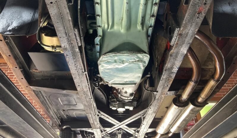 
								1965 Austin Healey 3000 BJ8 Mk III full									