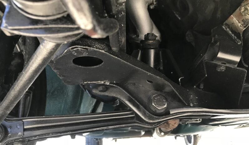 
								1974 BMW 2002tii 5-Speed full									