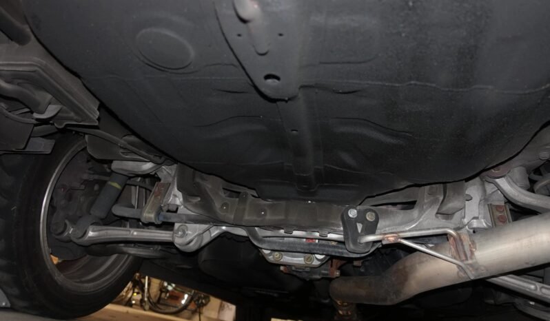 
								2006 Mitsubishi Lancer Evolution IX 2.0 full									