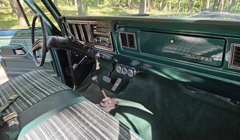 
								1978 Ford F-250 Ranger full									
