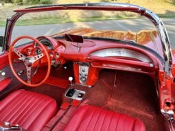 
										1960 Chevrolet Corvette Red full									
