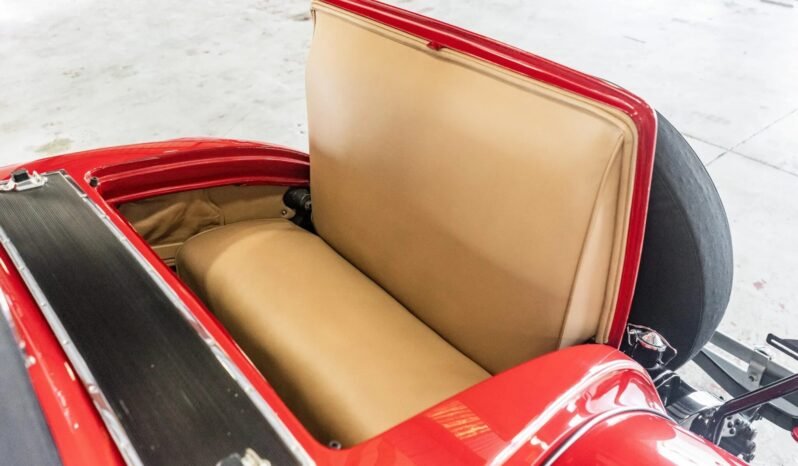 
								1929 Packard Eight 70 Series full									