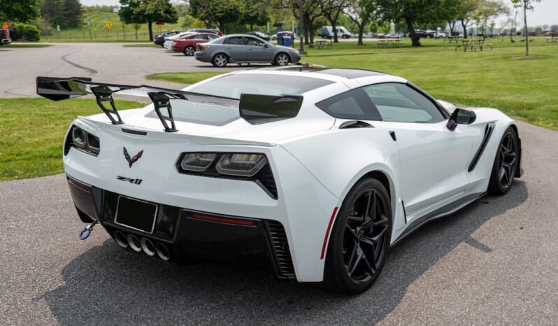 
								2019 Chevrolet Corvette ZR1 V8 full									