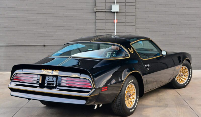
								1977 Pontiac Firebird Trans Am 3-Speed full									