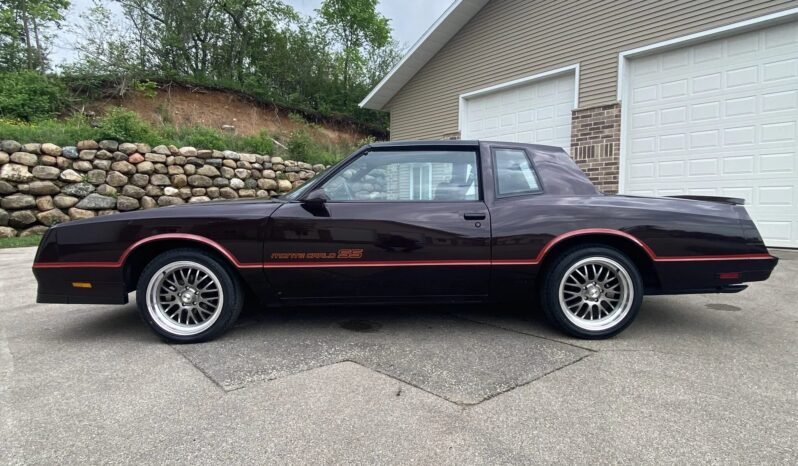 
								1986 Chevrolet Monte Carlo SS 305 V8 full									