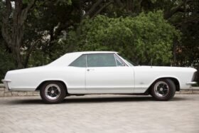 1965 Buick Riviera White