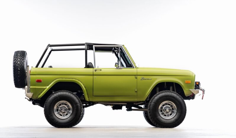 
								1973 Ford Bronco 4X4 full									