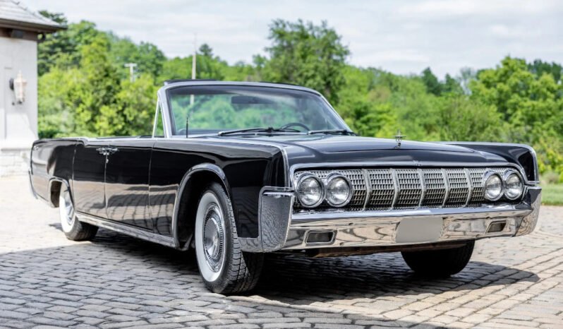 
								1964 Lincoln Continental V8 full									