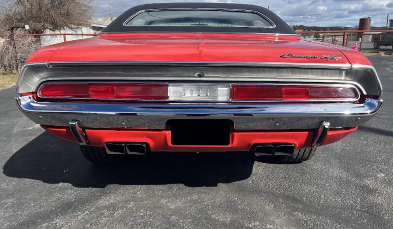 
								1970 Dodge Challenger R/T SE full									