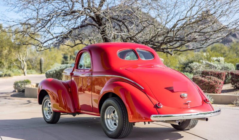 
								1940 Willys Model 440 full									