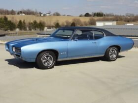 1969 Pontiac GTO 400 Blue