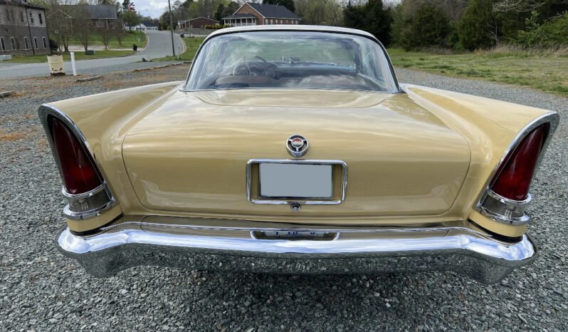 
								1957 Chrysler 300C V8 full									