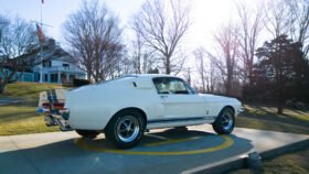 1967 Shelby Mustang GT500 White