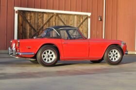 1968 Triumph TR250 2.5L Red