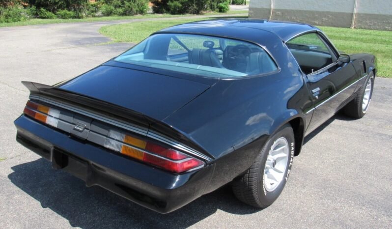 
								1981 Chevrolet Camaro Z/28 V8 full									