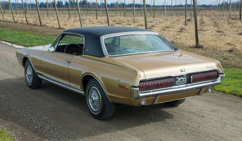 
								1968 Mercury Cougar XR7 V8 full									