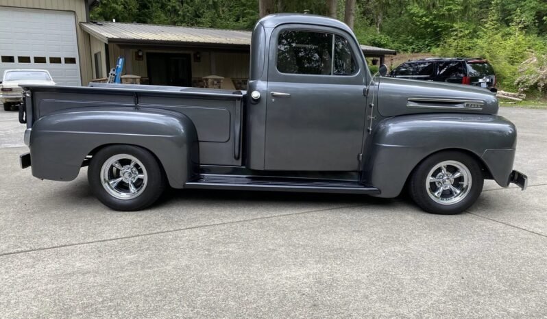 
								1950 Ford F-1 Stepside Pickup Truck full									