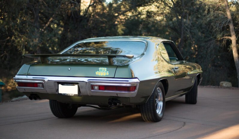 
								1970 Pontiac GTO Judge full									